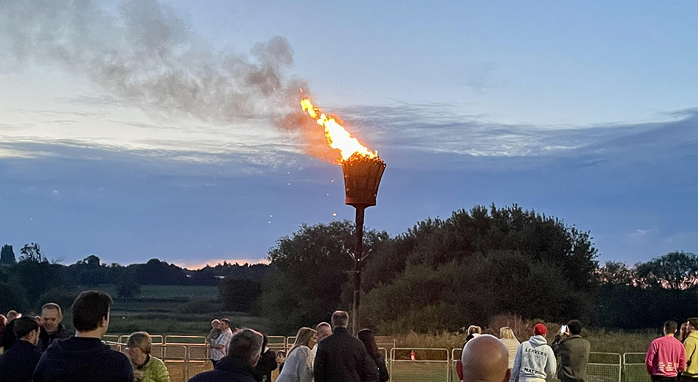 Picture showing the Beacon alight
